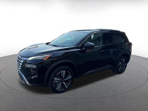Used 2026 Nissan Rogue SL FWD image 7