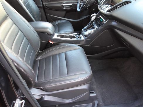 Used 2014 Ford Escape Titanium image 8