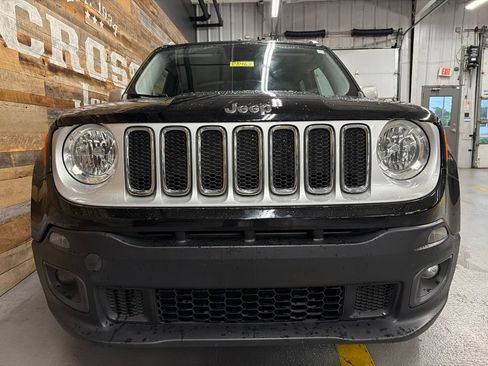 Used 2016 Jeep Renegade Limited AWD/4WD image 4