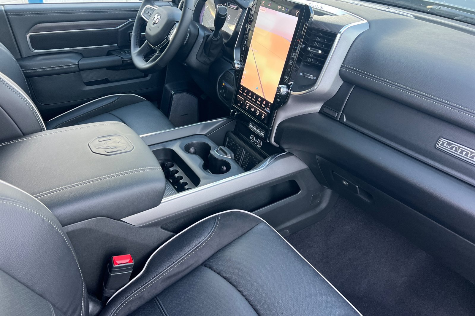 New 2027 RAM 3500 Laramie AWD/4WD image 14