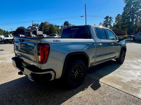 New 2026 GMC Sierra 1500 Elevation image 8