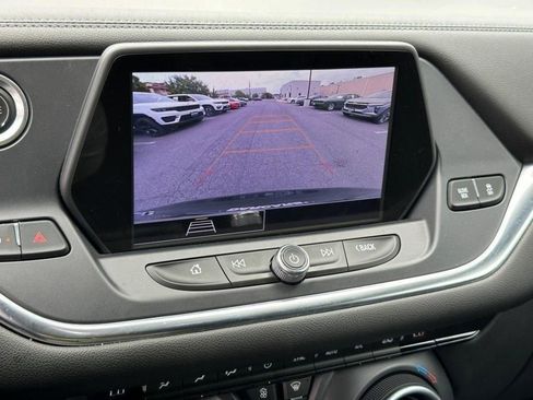 Used 2021 Chevrolet Blazer LT image 29