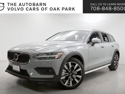 New 2026 Volvo V60 B5 Cross Country Ultra w/ Climate Package