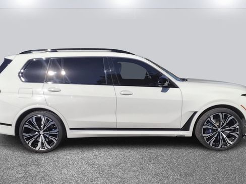 Used 2023 BMW X7 M60i w/ Executive Package image 4