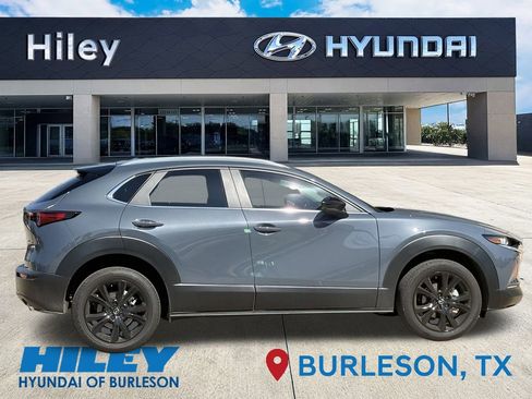 Used 2025 MAZDA CX-30 AWD 2.5 S w/ Preferred Package image 2