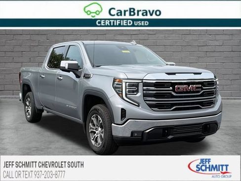 Certified 2025 GMC Sierra 1500 SLT AWD/4WD image 1
