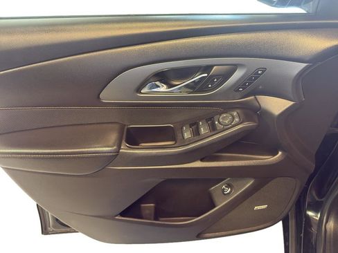 Used 2019 Chevrolet Traverse Premier AWD/4WD image 13