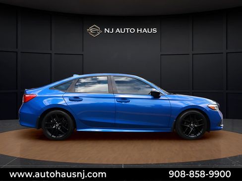Used 2024 Honda Civic Sport image 13