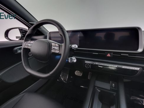 Used 2023 Hyundai Ioniq 6 Limited RWD image 25