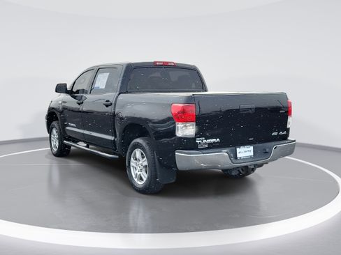 Used 2013 Toyota Tundra 4x4 CrewMax image 4