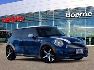 Used 2012 MINI Cooper Hardtop FWD video 1