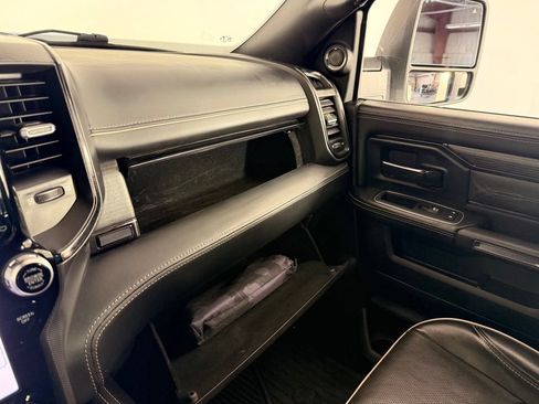 Used 2023 RAM 2500 Limited AWD/4WD image 52
