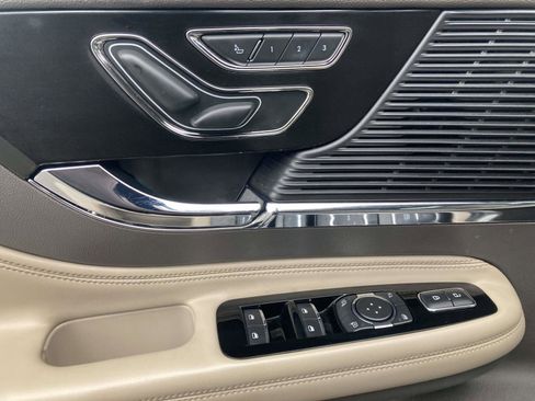 Certified 2022 Lincoln Corsair Reserve w/ Elements Package image 20