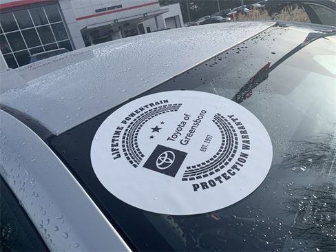 Used 2025 Toyota Corolla SE image 35