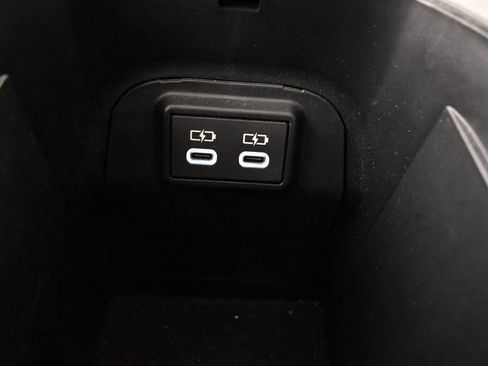 Used 2023 Toyota RAV4 XLE w/ Convenience Package image 40