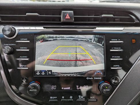 Used 2018 Toyota Camry SE w/ Audio Package FWD image 22