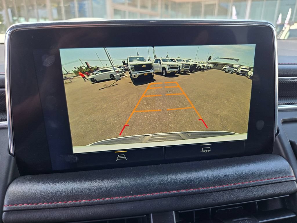 Used 2022 Chevrolet Tahoe RST AWD/4WD image 8