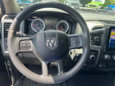 Used 2018 RAM 2500 SLT AWD/4WD image 25