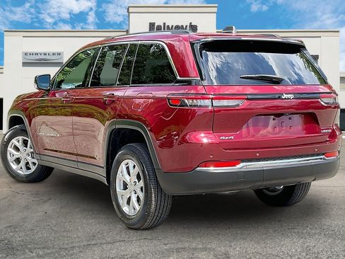 Certified 2023 Jeep Grand Cherokee Limited AWD/4WD image 12