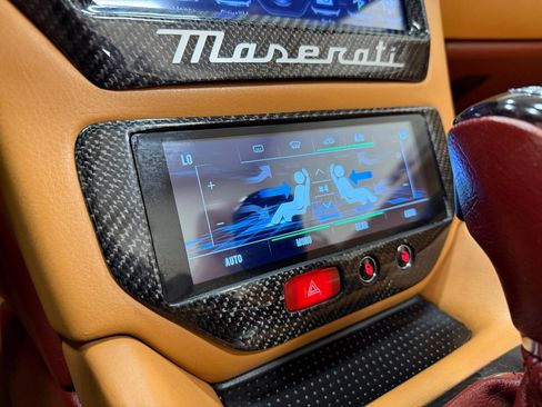 Used 2016 Maserati GranTurismo Sport RWD image 49
