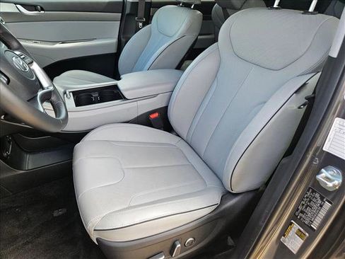 Used 2025 Hyundai Palisade SEL image 12