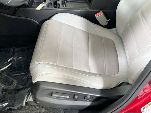 Used 2021 Honda CR-V EX-L image 18