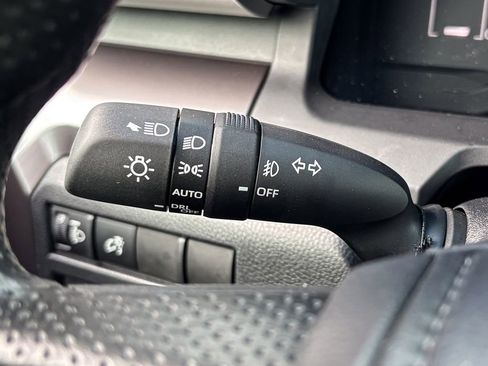 New 2025 Toyota Tacoma SR5 image 18