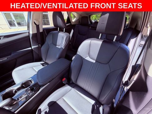 Used 2025 Lexus NX 350h AWD w/ Premium Package image 17