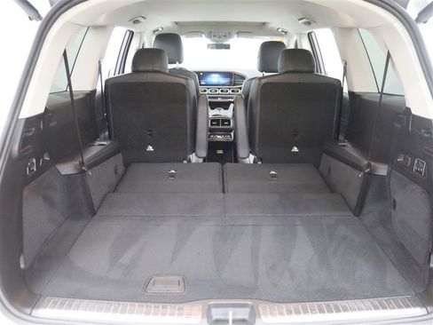 Used 2020 Mercedes-Benz GLS 450 4MATIC image 7