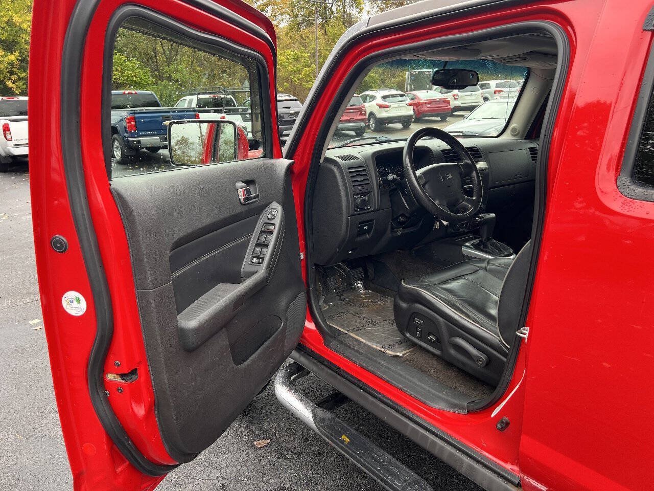 Used 2007 HUMMER H3 AWD/4WD image 10