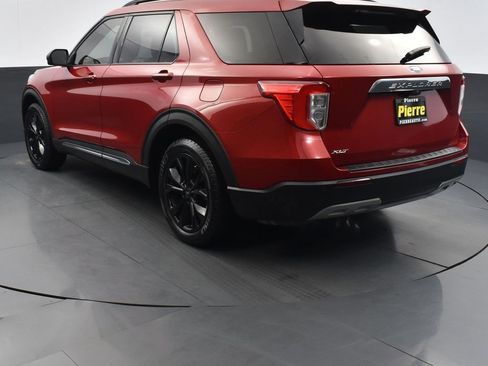 Used 2020 Ford Explorer XLT w/ Equipment Group 202A image 20