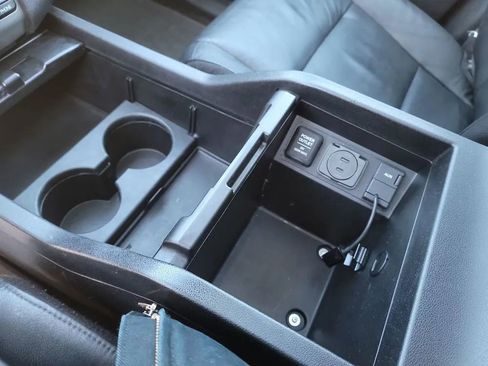 Used 2015 Honda Pilot Touring image 22