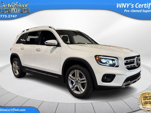 Used 2020 Mercedes-Benz GLB 250 4MATIC image 4