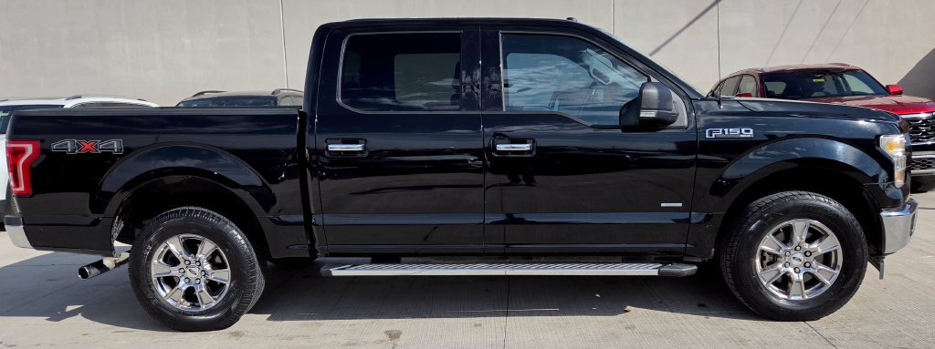 Used 2017 Ford F150 XLT w/ Equipment Group 301A Mid AWD/4WD image 5
