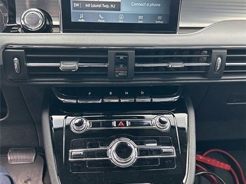 Used 2020 Lincoln Corsair FWD w/ Equipment Group 101A image 8