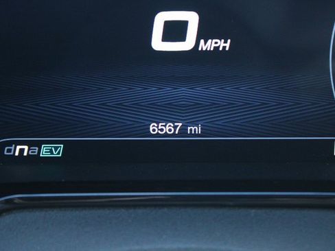 Used 2024 Alfa Romeo Tonale Veloce image 27