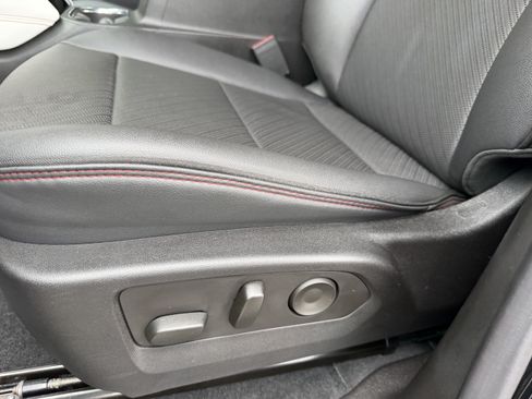 Used 2023 GMC Canyon AT4X w/ Edition 1 AWD/4WD image 14