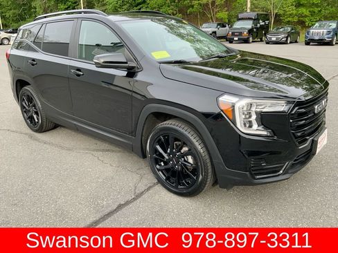 Certified 2023 GMC Terrain SLE w/ Driver Convenience Package AWD/4WD image 41