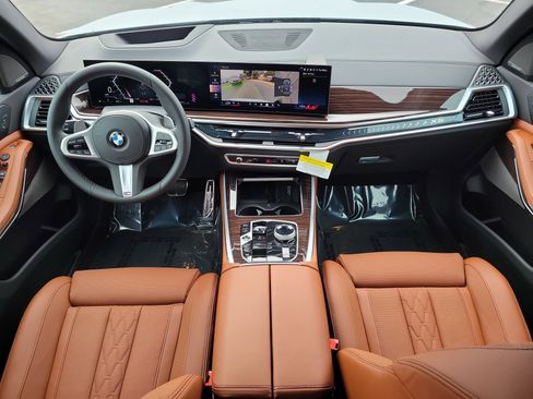 New 2026 BMW X5 xDrive40i w/ Executive Package image 10