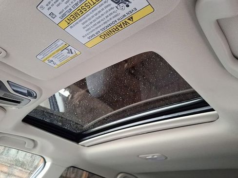 Certified 2024 Subaru Outback Limited image 17