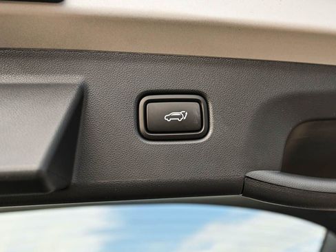 New 2026 Hyundai Tucson Limited image 9