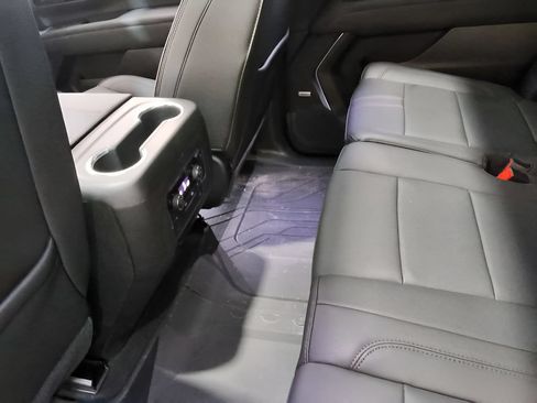 Used 2026 Chevrolet Suburban RST w/ Comfort Package AWD/4WD image 21