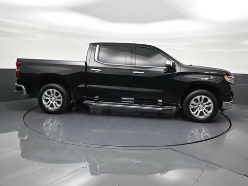 Used 2024 Chevrolet Silverado 1500 LTZ RWD image 7