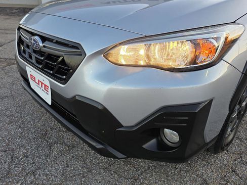 Used 2022 Subaru Crosstrek 2.5i Sport w/ Moonroof Package image 35