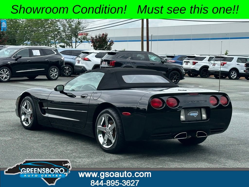 Used 2001 Chevrolet Corvette Convertible w/ Preferred Equipment Group1 RWD image 4