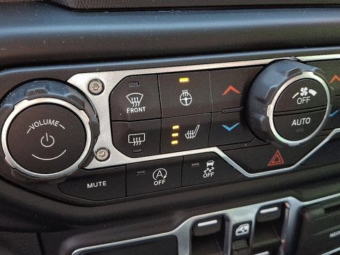 Certified 2023 Jeep Wrangler Unlimited Sport AWD/4WD image 23