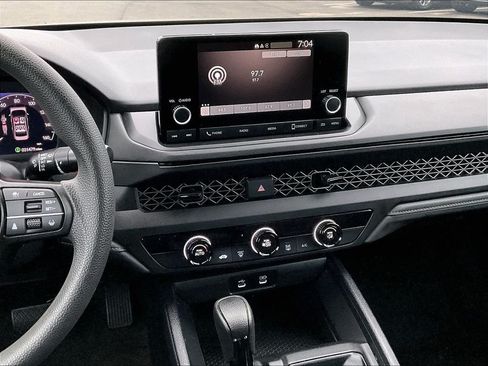 Used 2024 Honda Accord LX image 18