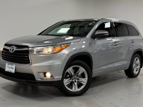 Used 2016 Toyota Highlander Limited image 1
