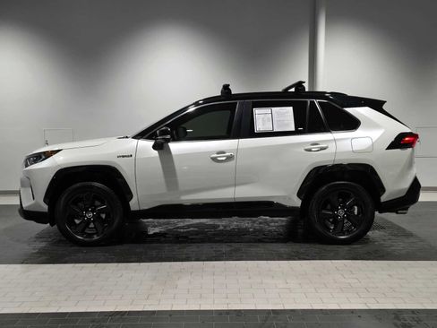 Used 2019 Toyota RAV4 XSE image 2