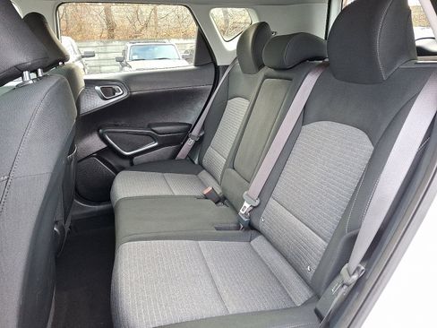 Certified 2023 Kia Soul EX image 8